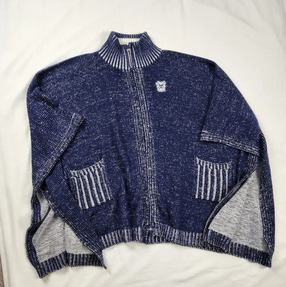 NCAA Tops - Butler Bulldogs × Emerson Street Zip Up Knit Poncho. Size Large. NWT